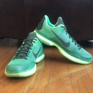 Men’s Nike Kobe Athletic Shoes